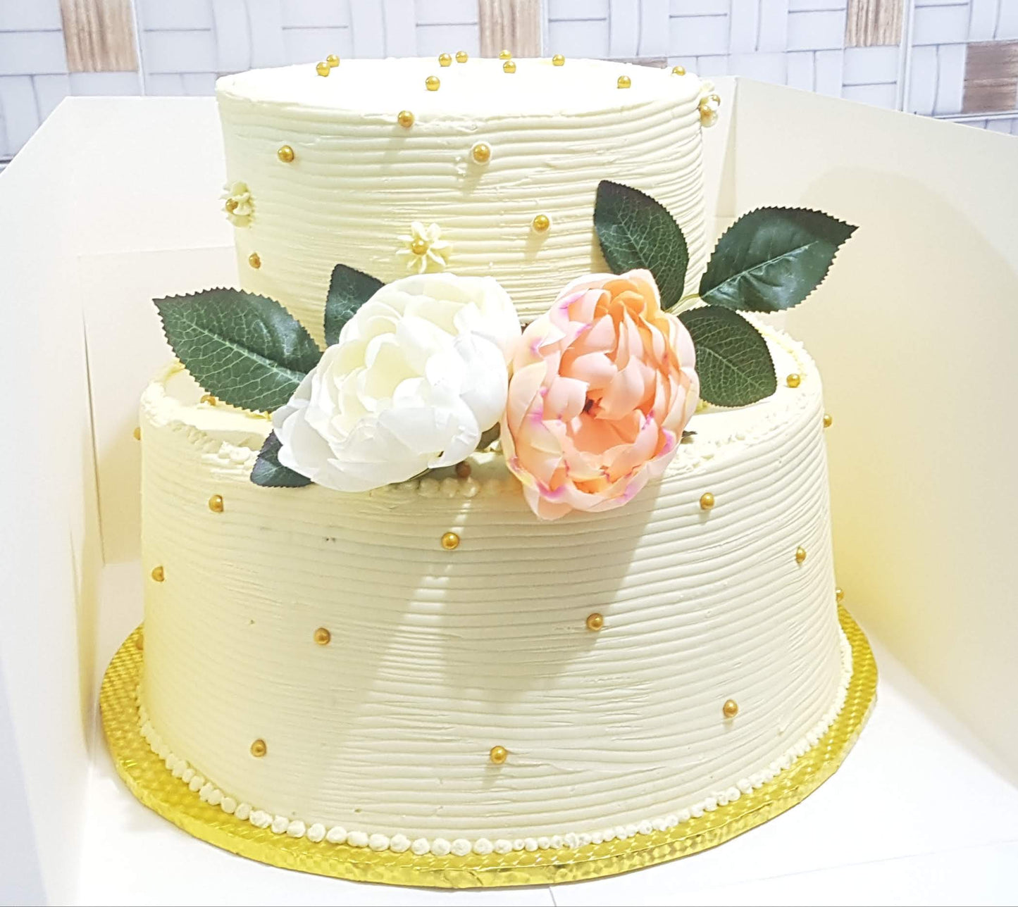 Checkered Cream Cake - 8 inches