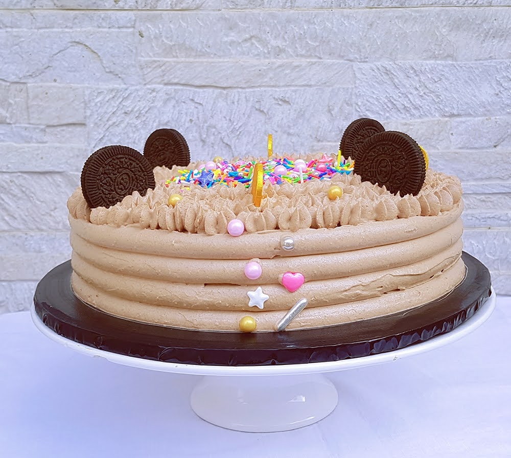 8 inches Celebration cake - single layer cake