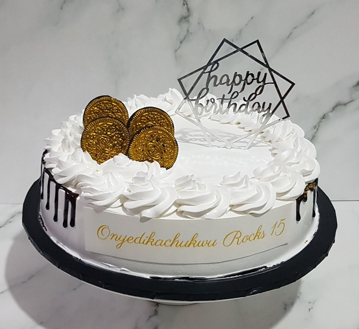 8 inches Celebration cake - single layer cake